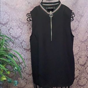 Zara Basic Mock Neck Shell Circle Zipper Pull Sleeveless Striped Collar